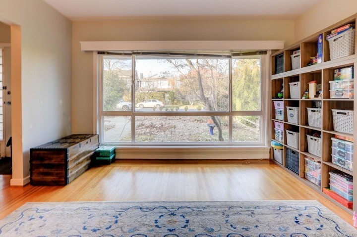 Photo 3 at 2016 W 48th Avenue, Kerrisdale, Vancouver West