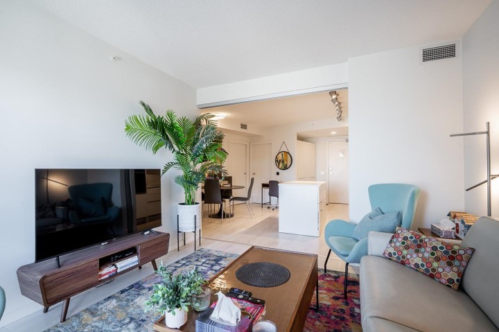 Photo 4 at 1119 - 180 E 2nd Avenue, Mount Pleasant VE, Vancouver East