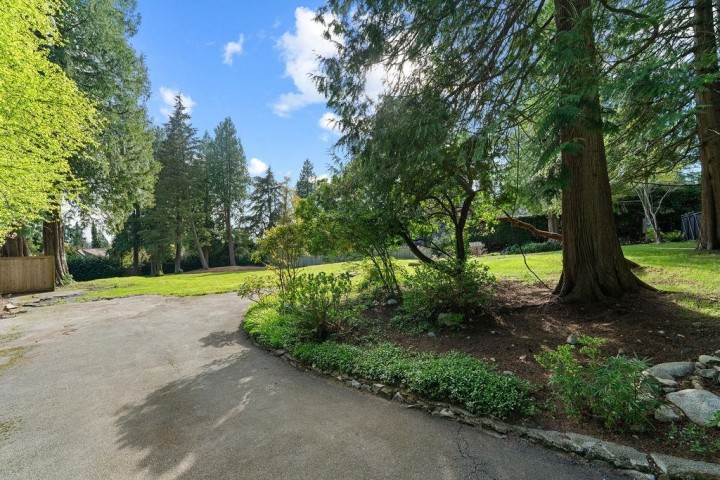 Photo 13 at 2976 Palmerston Avenue, Altamont, West Vancouver