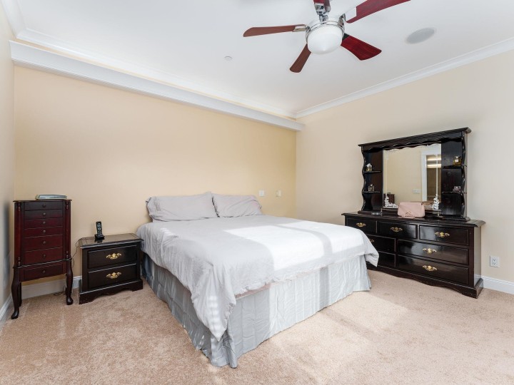 Photo 16 at 617 E 52nd Avenue, South Vancouver, Vancouver East