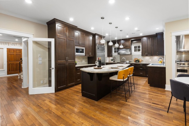 Photo 8 at 3895 W 23rd Avenue, Dunbar, Vancouver West