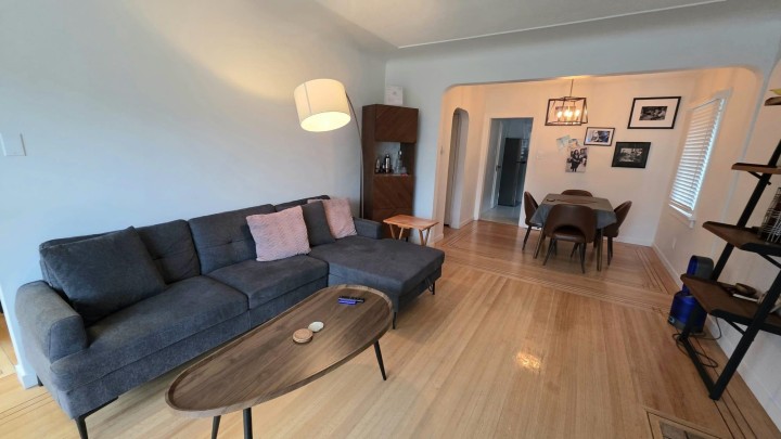 Photo 2 at 2622 Charles Street, Renfrew VE, Vancouver East