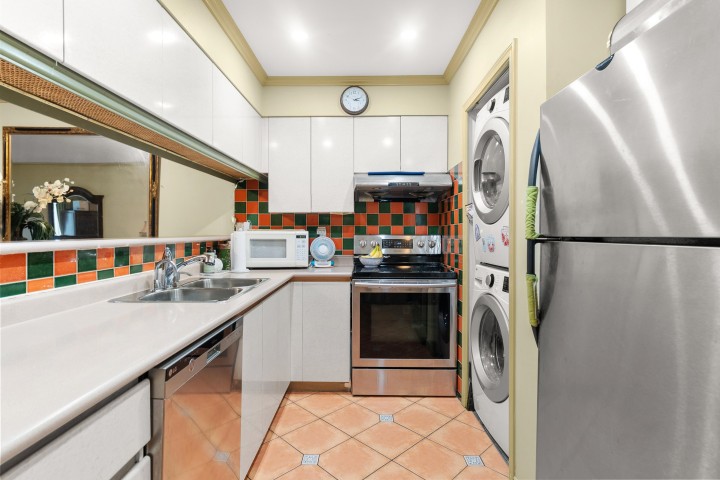 Photo 17 at 308 - 1823 E Georgia Street, Hastings, Vancouver East