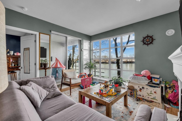 Photo 10 at 208 - 2020 E Kent Avenue South, South Marine, Vancouver East