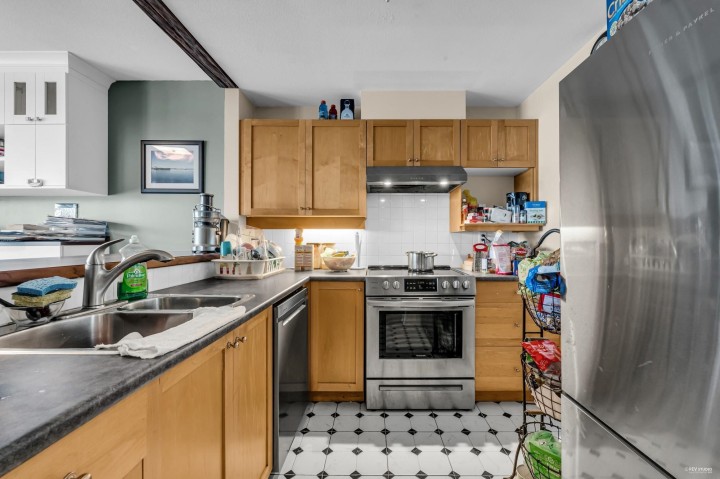 Photo 14 at 208 - 2020 E Kent Avenue South, South Marine, Vancouver East