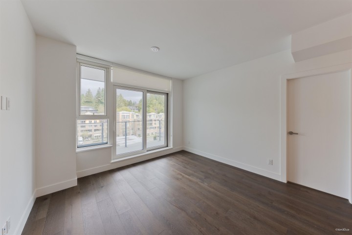 Photo 23 at 603 - 423 6th Street, Park Royal, West Vancouver