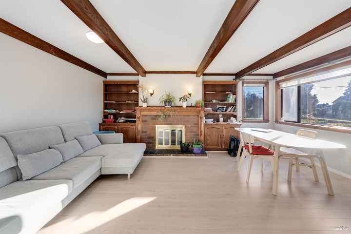 Photo 7 at 2317 Kings Avenue, Dundarave, West Vancouver