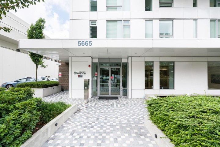 Photo 13 at 317 - 5665 Boundary Road, Collingwood VE, Vancouver East