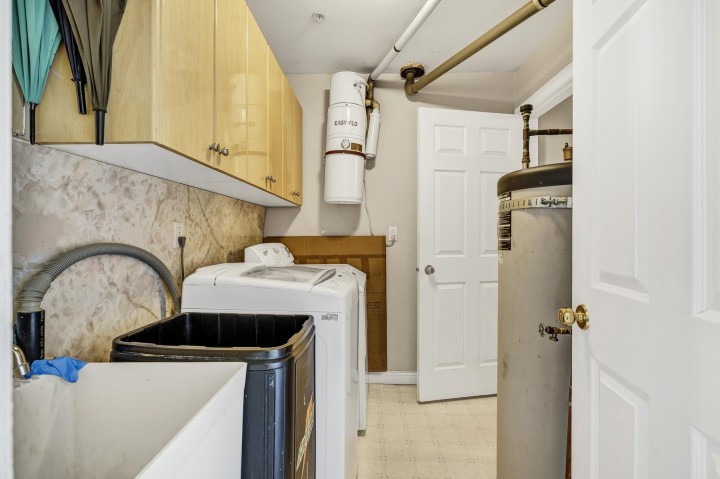Photo 23 at 591 E 28th Avenue, Fraser VE, Vancouver East