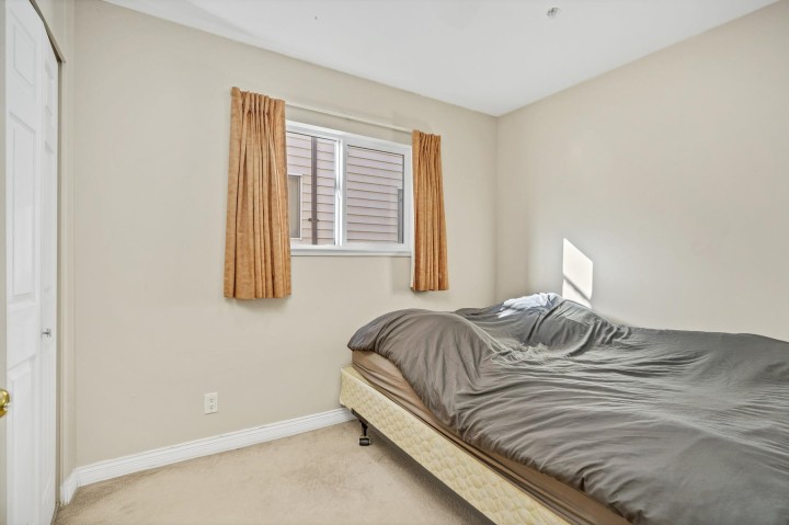 Photo 16 at 591 E 28th Avenue, Fraser VE, Vancouver East