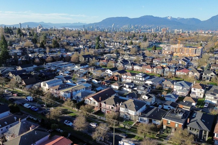Photo 34 at 591 E 28th Avenue, Fraser VE, Vancouver East