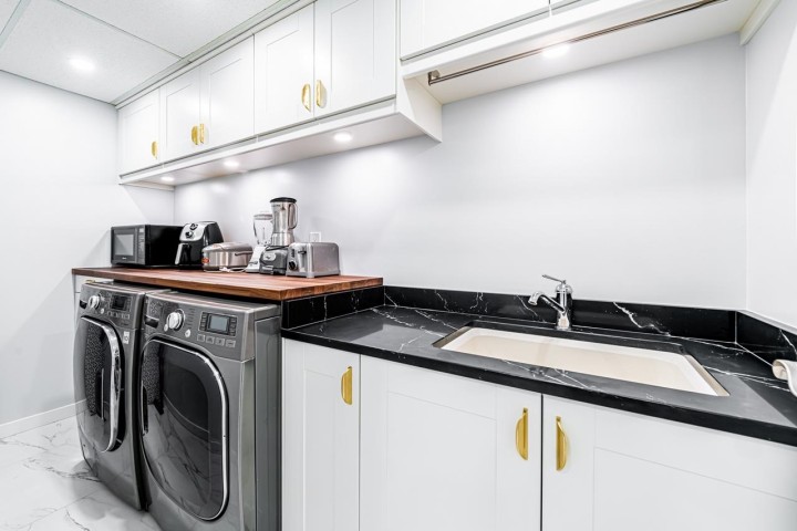 Photo 8 at 203 - 738 Broughton Street, West End VW, Vancouver West
