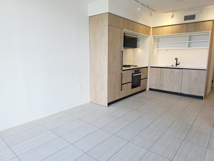 Photo 6 at 2405 - 5058 Joyce Street, Collingwood VE, Vancouver East