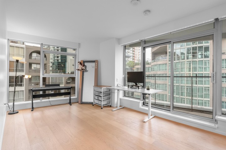 Photo 10 at 708 - 889 Pacific Street, Downtown VW, Vancouver West