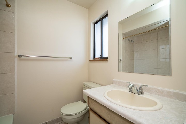 Photo 16 at 4332 Victoria Drive, Victoria VE, Vancouver East