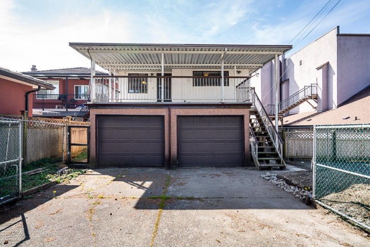 Photo 38 at 4332 Victoria Drive, Victoria VE, Vancouver East