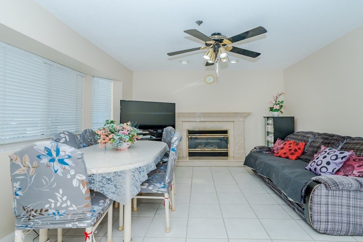Photo 13 at 927 E 50th Avenue, South Vancouver, Vancouver East