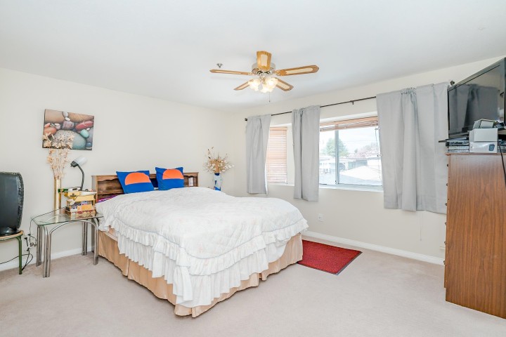 Photo 15 at 927 E 50th Avenue, South Vancouver, Vancouver East