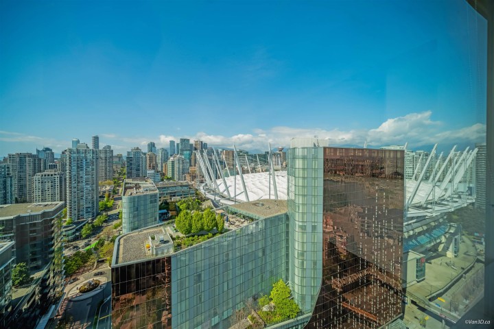 Photo 9 at 3305 - 33 Smithe Street, Yaletown, Vancouver West