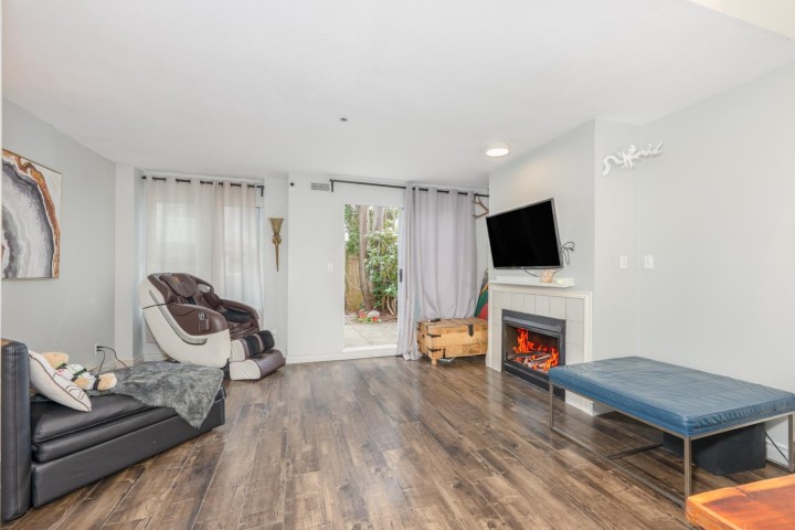 Photo 27 at D - 3439 E 43rd Avenue, Killarney VE, Vancouver East