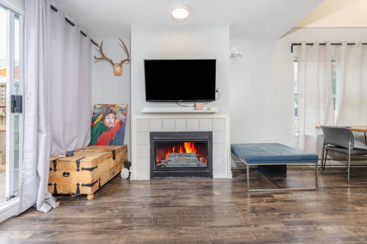 Photo 6 at D - 3439 E 43rd Avenue, Killarney VE, Vancouver East