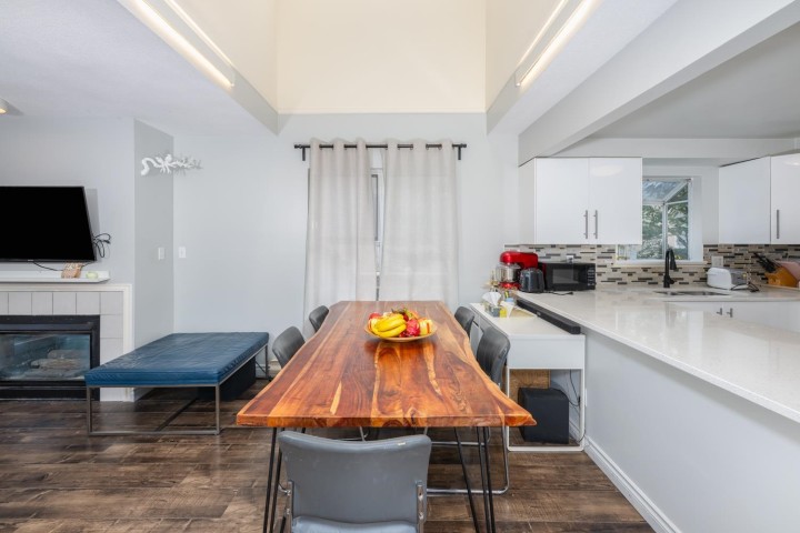 Photo 7 at D - 3439 E 43rd Avenue, Killarney VE, Vancouver East