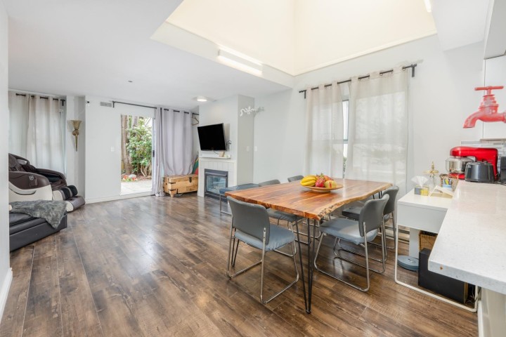 Photo 1 at D - 3439 E 43rd Avenue, Killarney VE, Vancouver East