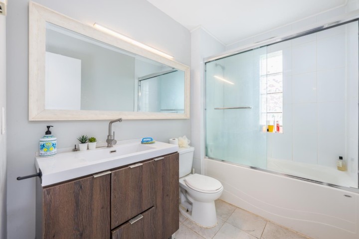 Photo 14 at D - 3439 E 43rd Avenue, Killarney VE, Vancouver East