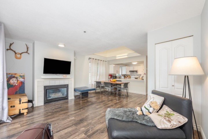 Photo 25 at D - 3439 E 43rd Avenue, Killarney VE, Vancouver East