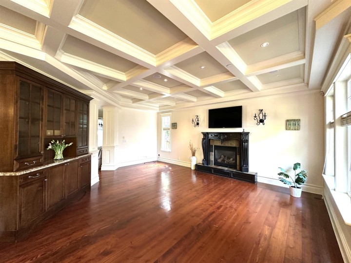 Photo 2 at 2655 W 37th Avenue, MacKenzie Heights, Vancouver West
