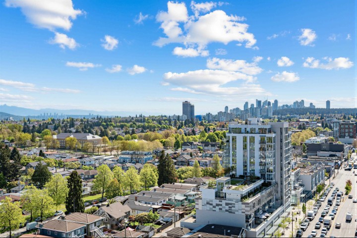Photo 13 at 2102 - 4815 Eldorado Mews, Collingwood VE, Vancouver East
