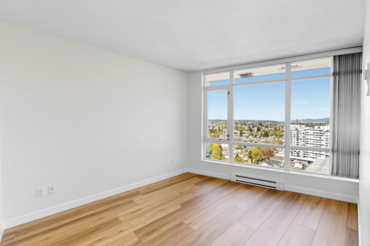 Photo 14 at 2102 - 4815 Eldorado Mews, Collingwood VE, Vancouver East
