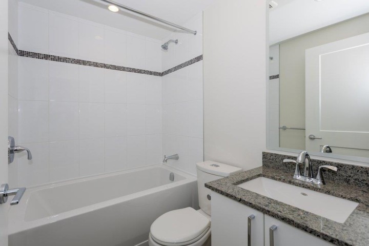 Photo 16 at 1606 - 1708 Ontario Street, Mount Pleasant VE, Vancouver East