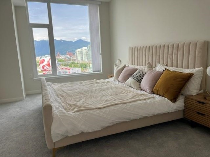 Photo 11 at 1606 - 1708 Ontario Street, Mount Pleasant VE, Vancouver East