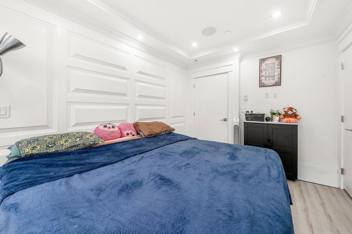 Photo 9 at 416 E 63rd Avenue, South Vancouver, Vancouver East