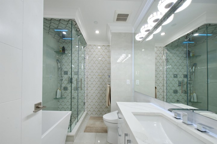Photo 31 at 416 E 63rd Avenue, South Vancouver, Vancouver East