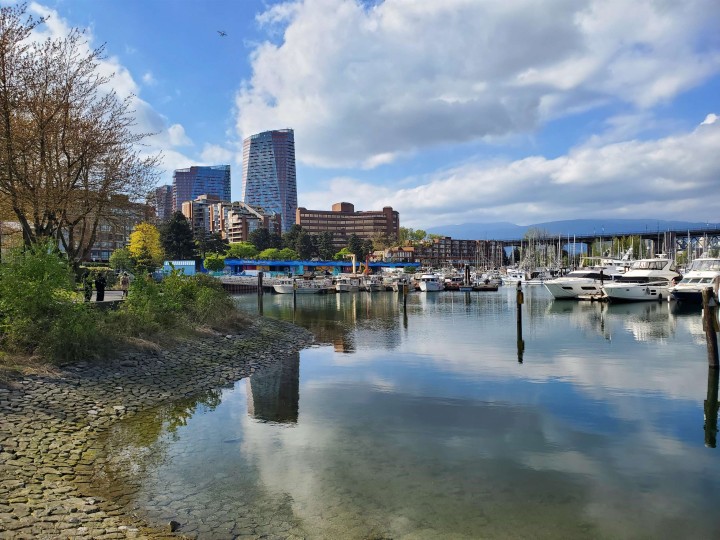 Photo 37 at 103 - 1470 Pennyfarthing Drive, False Creek, Vancouver West