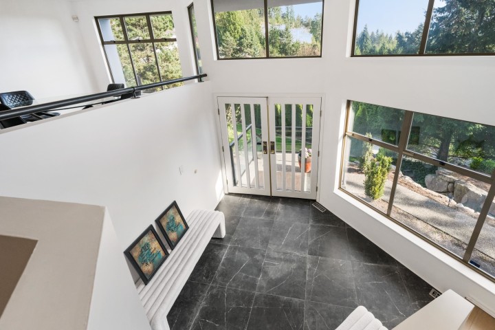 Photo 9 at 4809 Northwood Place, Cypress Park Estates, West Vancouver