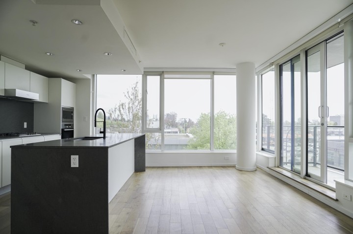 Photo 4 at 507 - 8588 Cornish Street, S.W. Marine, Vancouver West