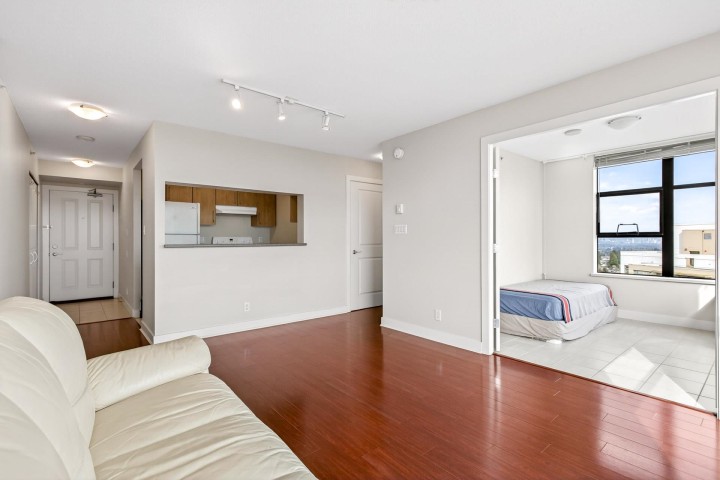 Photo 13 at 2502 - 5380 Oben Street, Collingwood VE, Vancouver East