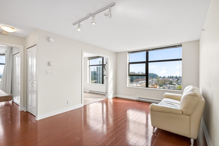 Photo 9 at 2502 - 5380 Oben Street, Collingwood VE, Vancouver East