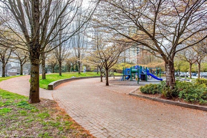 Photo 31 at 2502 - 5380 Oben Street, Collingwood VE, Vancouver East