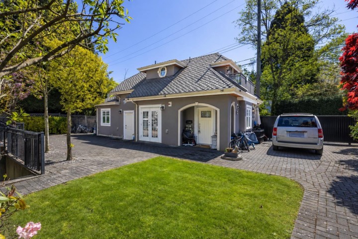 Photo 35 at 738 W 54th Avenue, South Cambie, Vancouver West