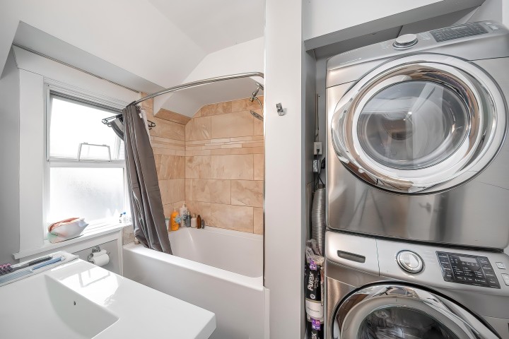 Photo 13 at 2779 W 13th Avenue, Kitsilano, Vancouver West