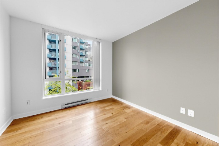 Photo 14 at 602 - 1082 Seymour Street, Downtown VW, Vancouver West