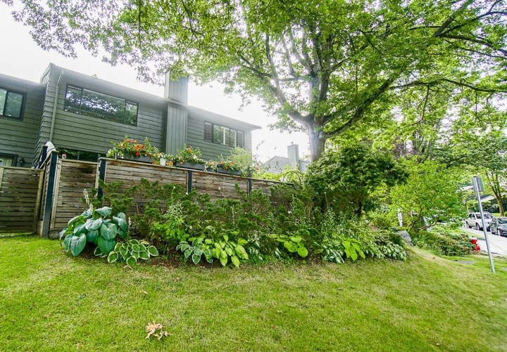 Photo 26 at 2 - 1960 Rufus Drive, Westlynn, North Vancouver