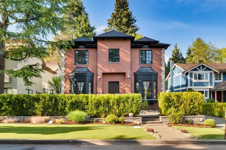 Photo 1 at 4177 Doncaster Way, Dunbar, Vancouver West