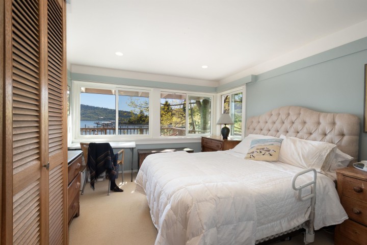 Photo 16 at 4455 Harris Place, Deep Cove, North Vancouver
