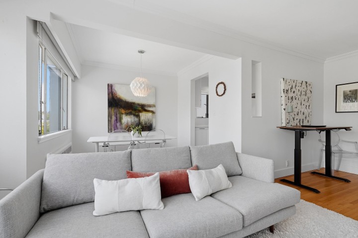 Photo 5 at 8 - 2255 W 40th Avenue, Kerrisdale, Vancouver West