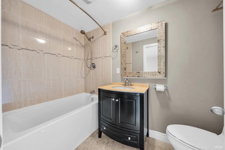 Photo 16 at 84 Laurie Crescent, Glenmore, West Vancouver
